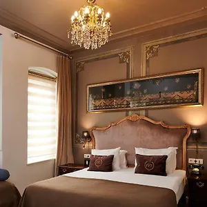 Hotel Faik Pasha
