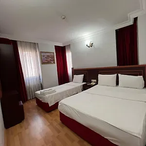 Hotel Red White, Istambul
