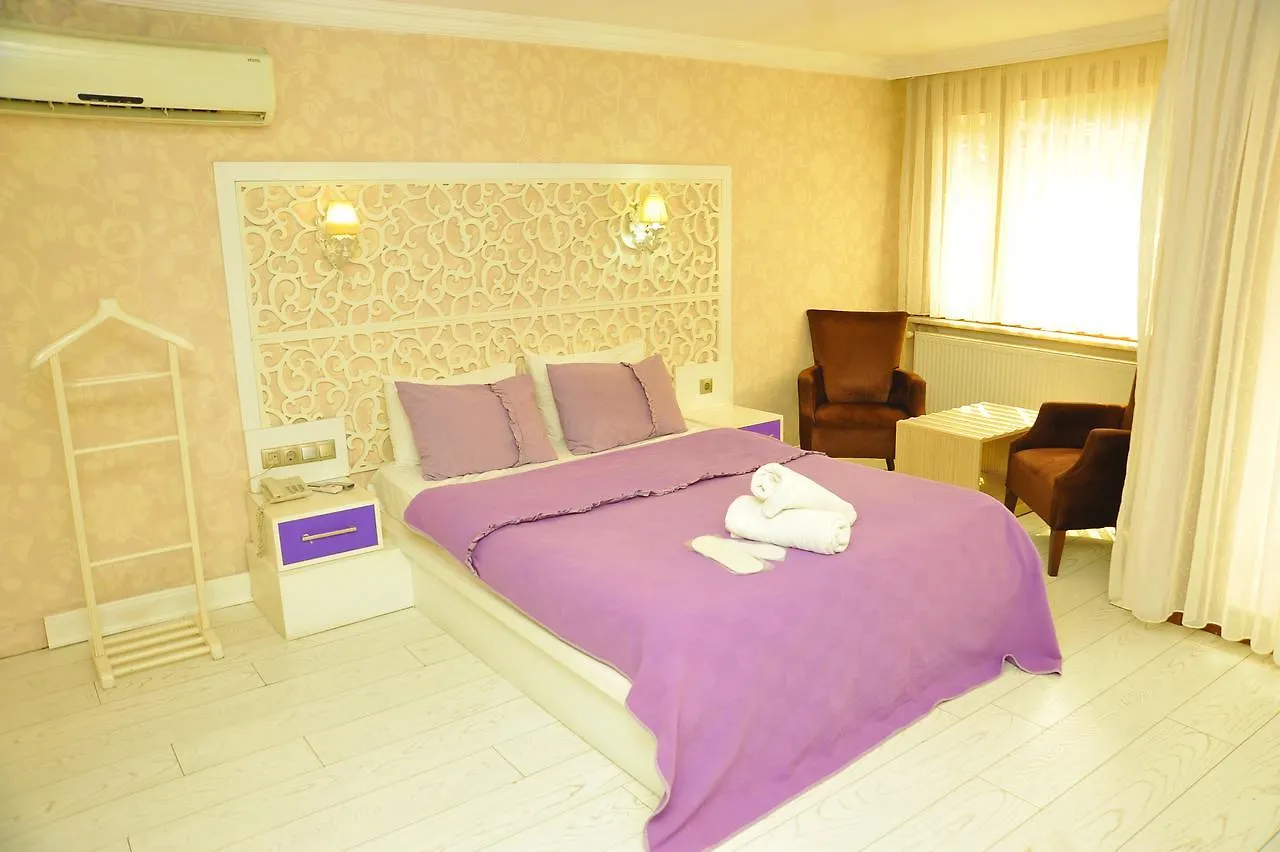 Saray Hotel Istanbul 4*,