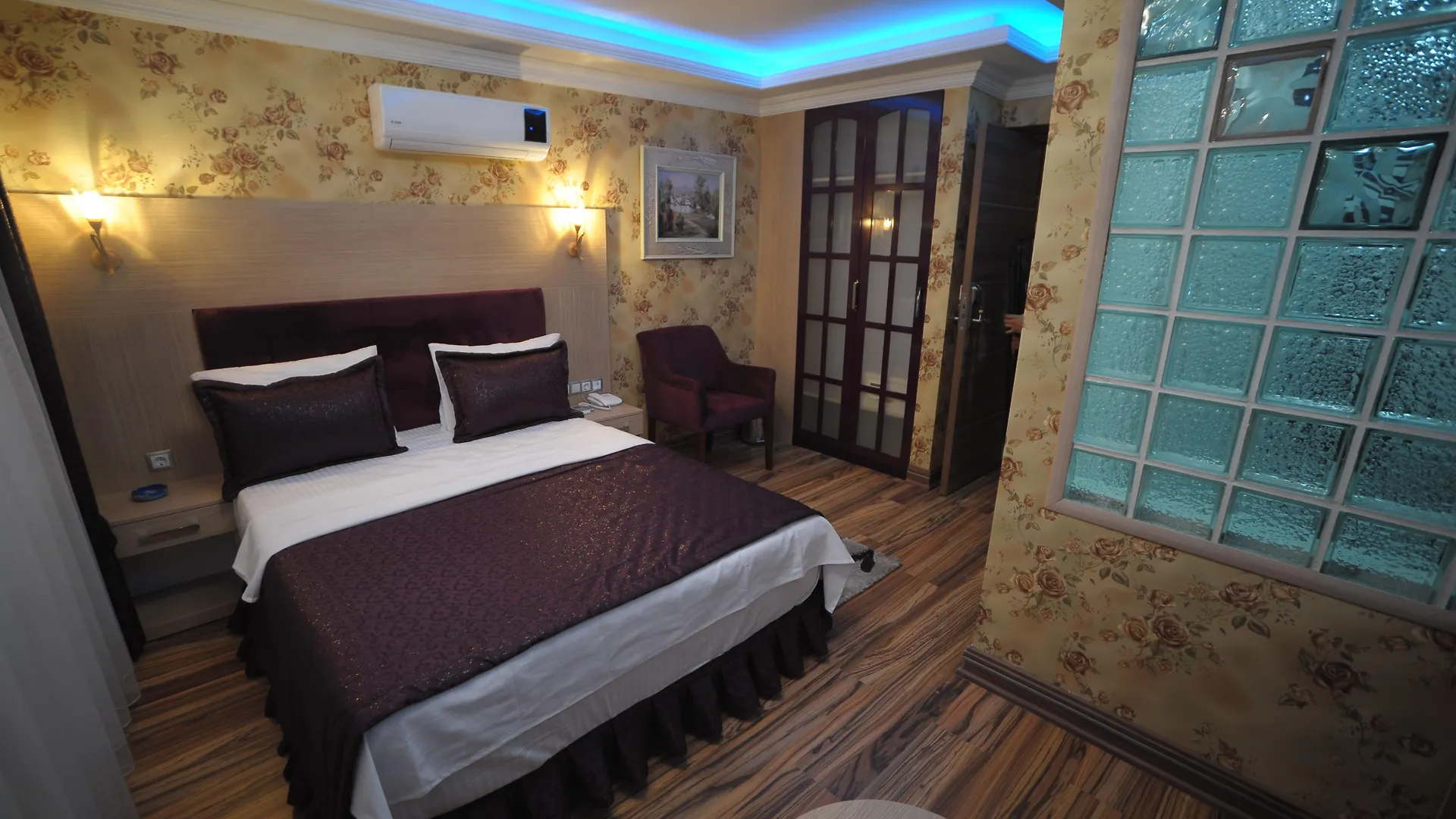 Saray Hotell Istanbul 4*,