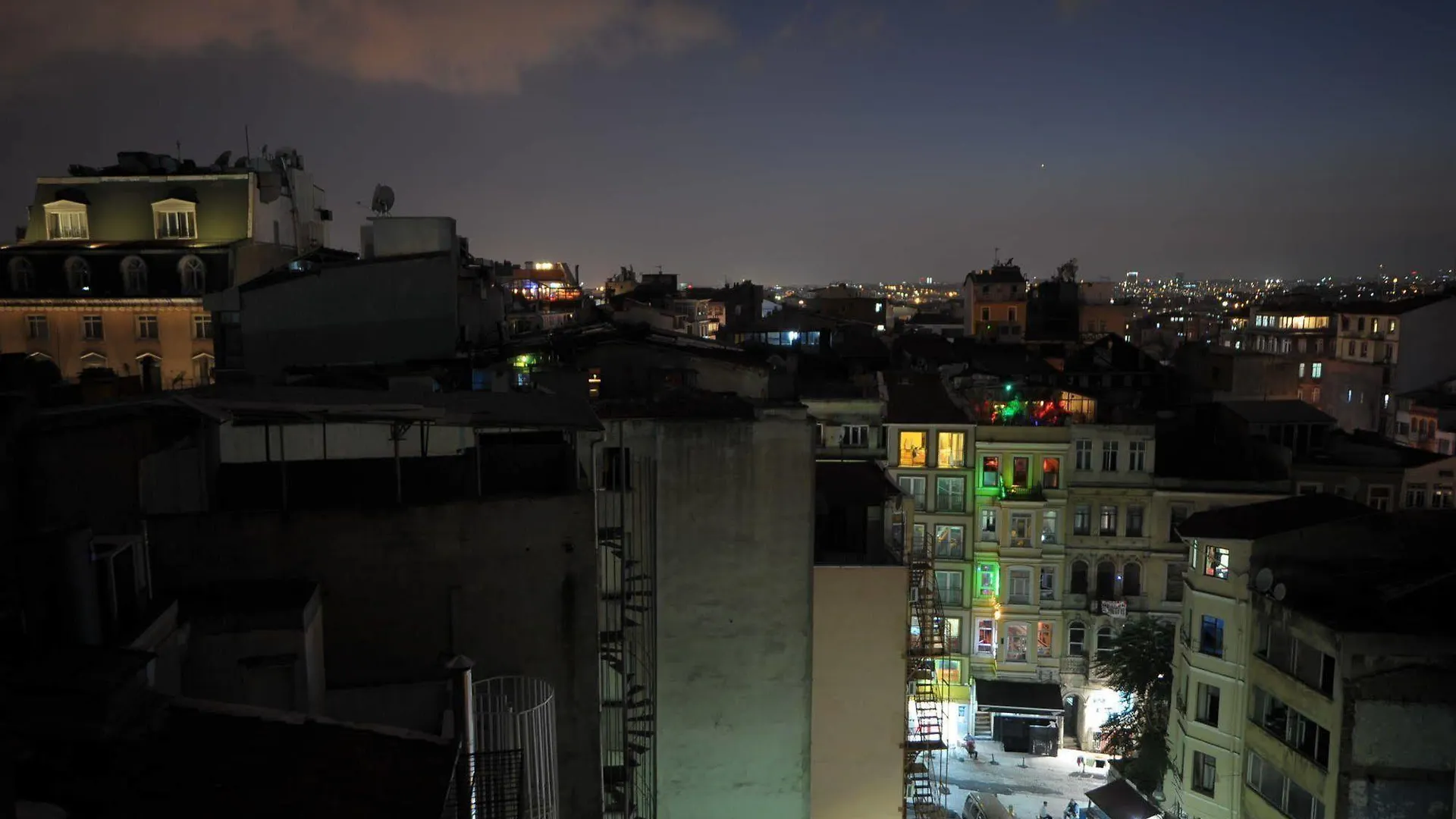 Saray Hotel Istanbul 4*,
